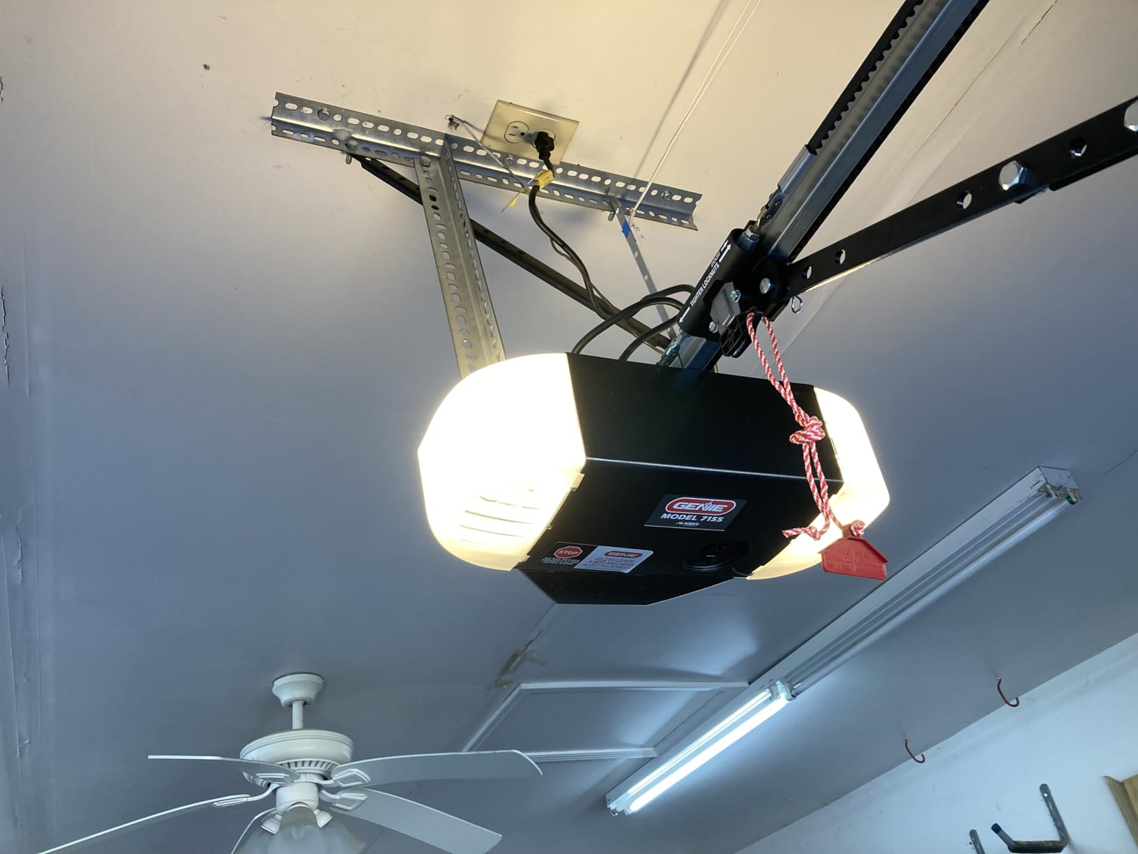 Genie StealthDrive Connect Smart Belt Drive Garage Door Opener, 7155-TKV customer photo 1