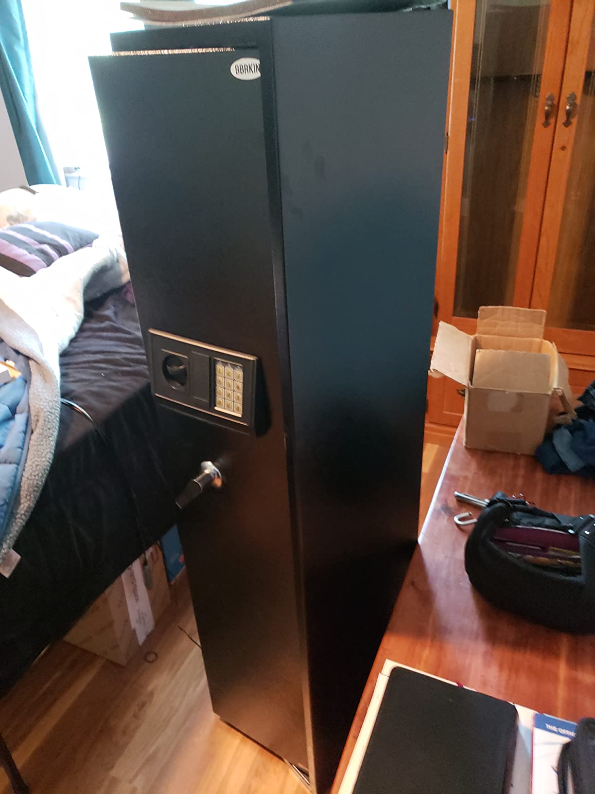 BBRKIN Large Rifle Safe, Long Gun Safe for Rifle Shotgun for Home, Quick Access 5-6 Gun Storage Cabinet with a Handgun Lock Box and a Removable Shelf, Silent Mode(PIN Code Version) customer photo 1