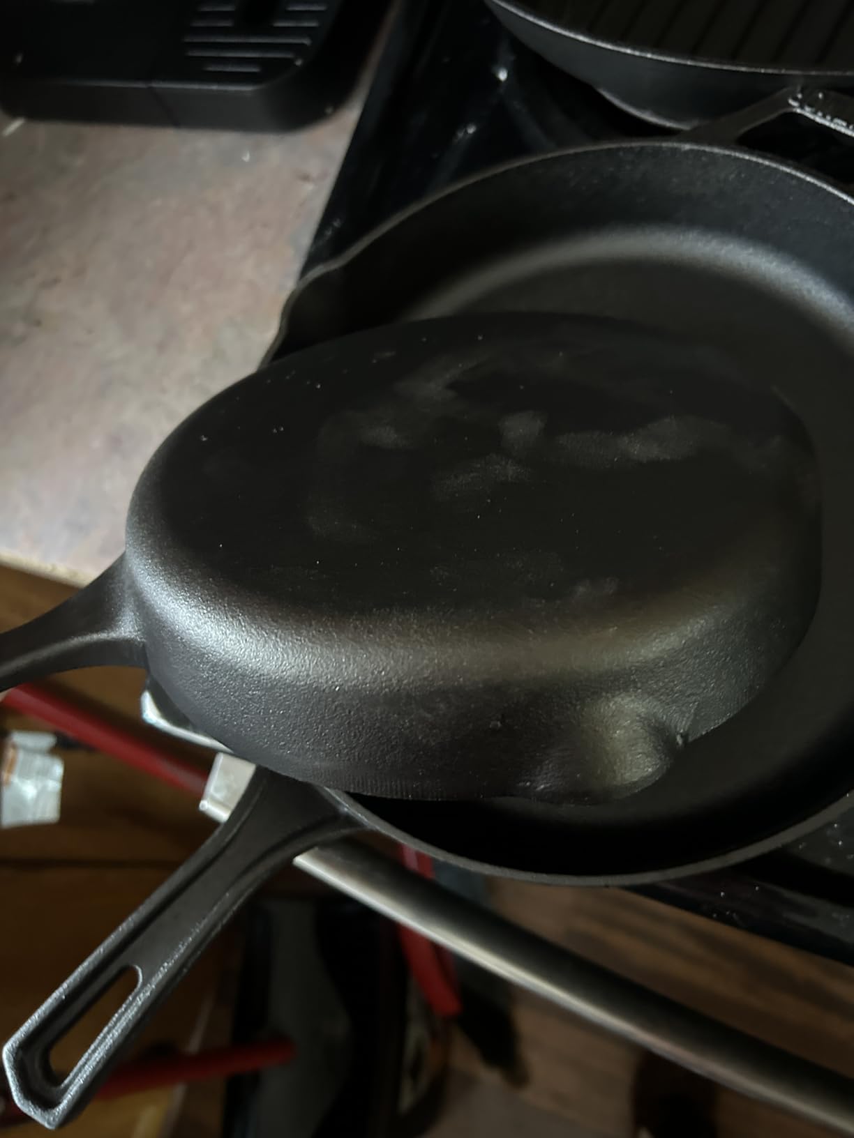 Bruntmor 8 Piece Cast Iron Cookware Set - Pre-Seasoned Pots and Pans Set with Cast Iron Skillets, Grill Pan, Dutch Oven, Pizza Pan, and Scrubber - Heavy Duty Cooking for Home Kitchen or Camping customer photo 2