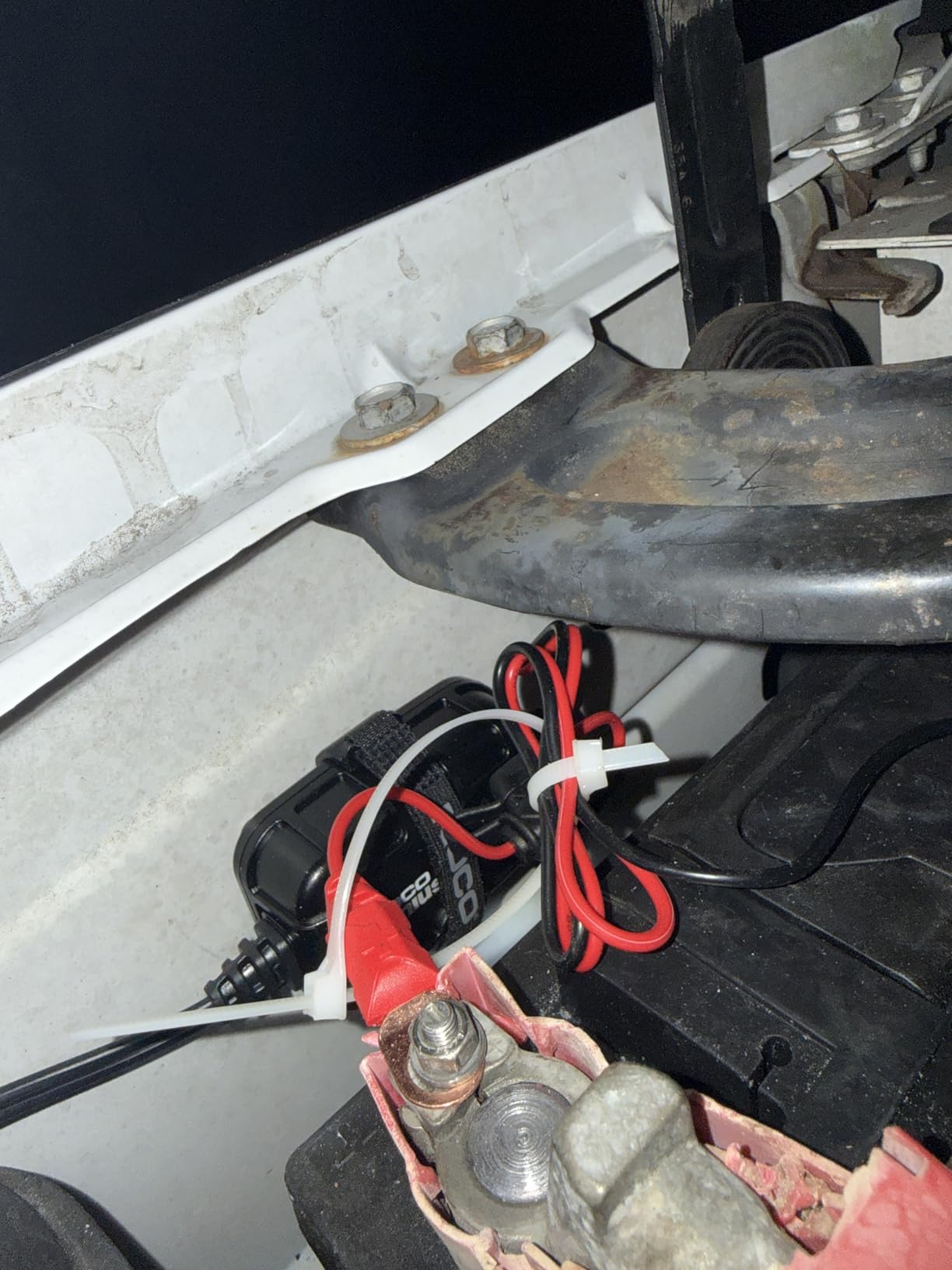 NOCO GENIUS2D 2A 12V Onboard Battery Charger, Trickle Charger & Maintainer customer photo 1