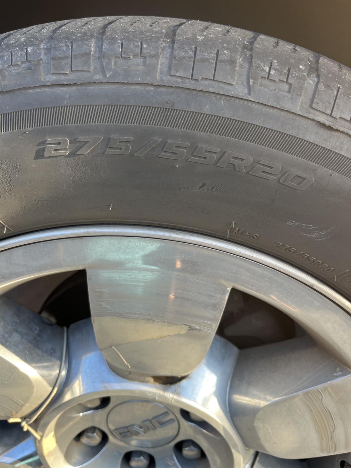 Starfire Solarus HT All-Season 265/70R17 115T Tire customer photo 1