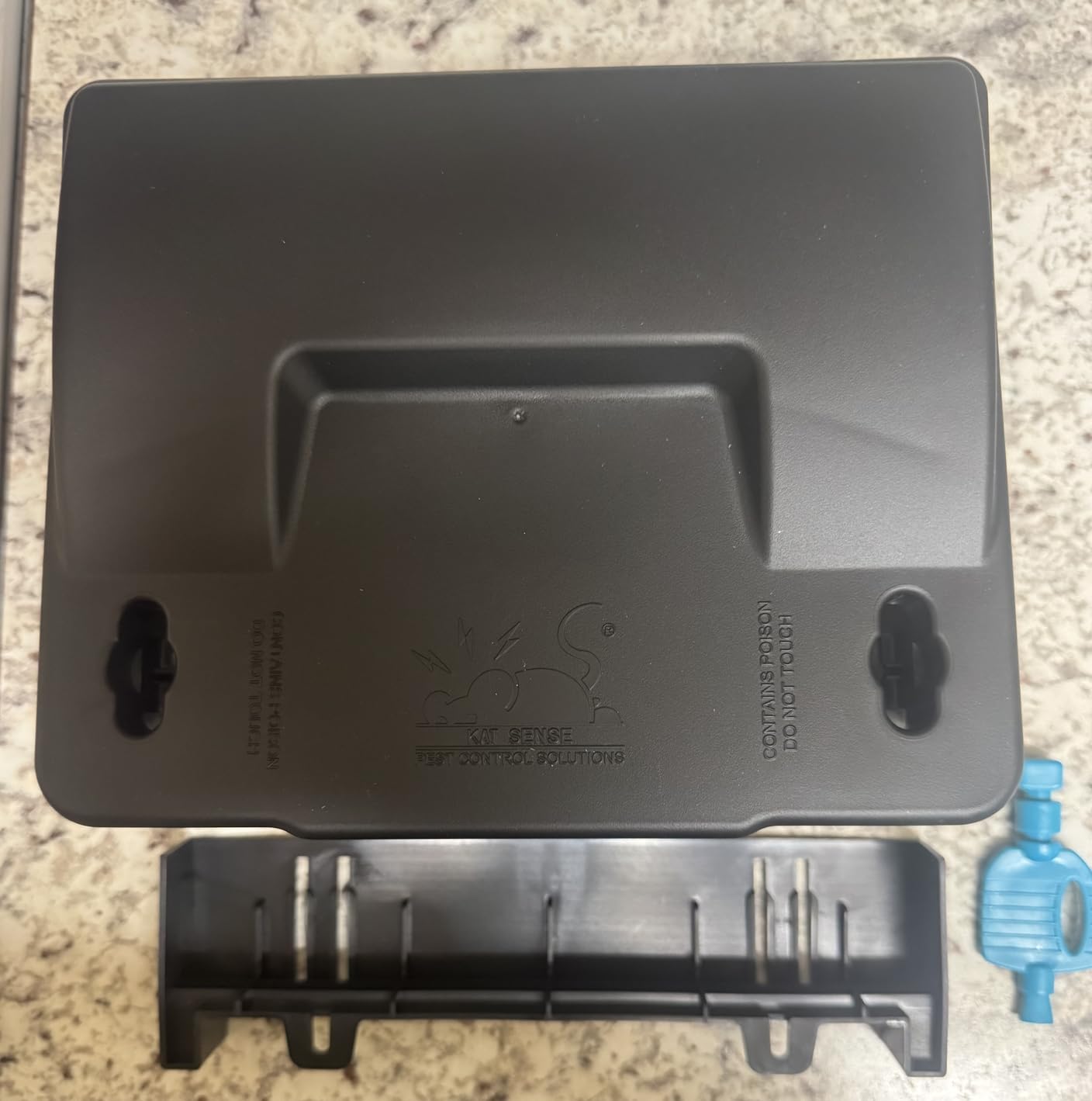 Kat Sense Rat Bait Station Traps, Reusable Humane Rodent Box Against Mice Chipmunks N Squirrels That Work, Smart Tamper Proof Cage House to Secure Bait Block and Pellets, Mouse Bait Station Outdoor customer photo 2
