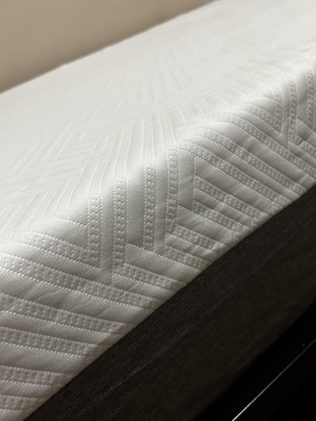 Novilla Bliss King Size Mattress, 12 Inch Gel Memory Foam King Mattress customer photo 2