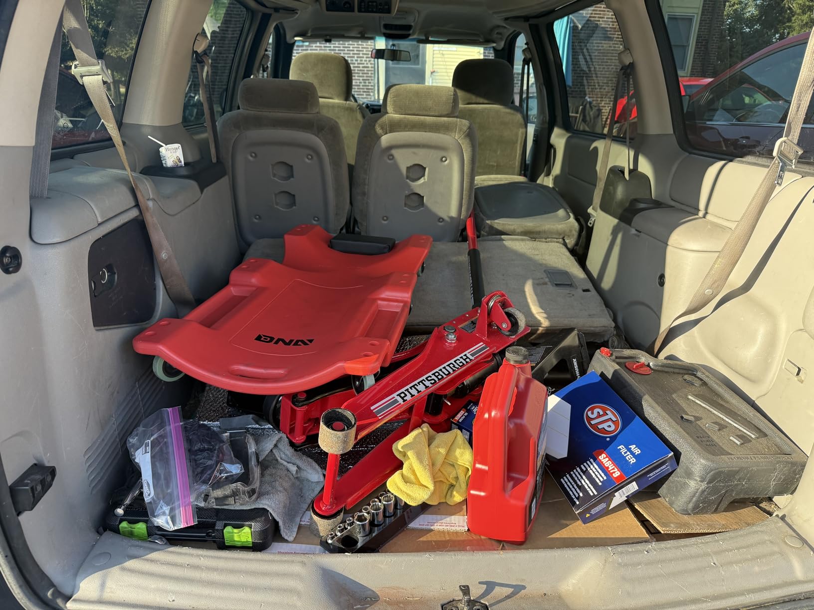 DNA MOTORING 40 Inch Mechanic Creeper, Blow Molded Low Profile Rolling Garage Creeper, w/Padded Headrest, Dual Tool Trays, 350lbs Capacity, Red, TOOLS-00005 customer photo 1