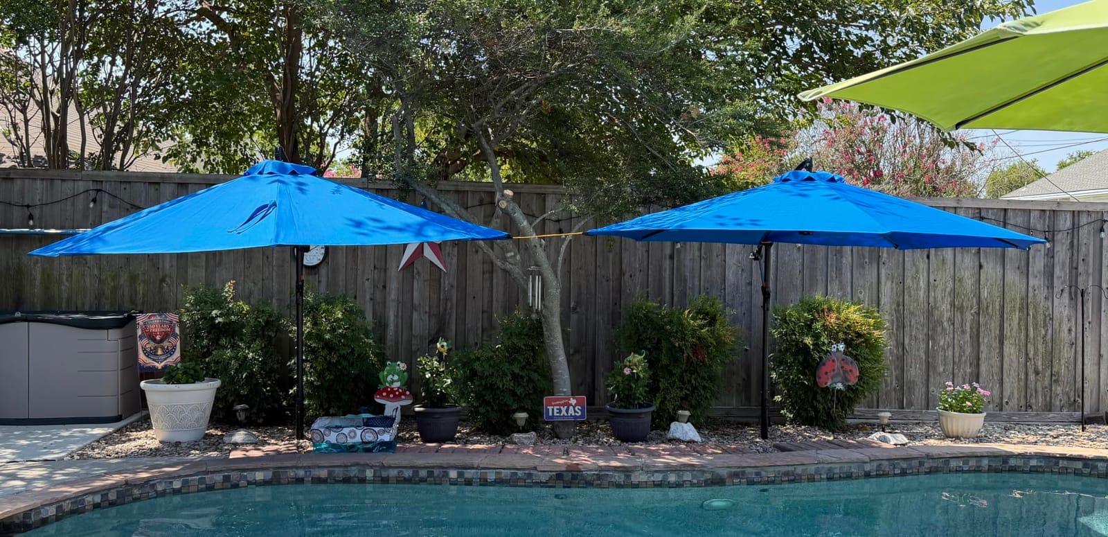 Best Choice Products 10ft Offset Hanging Market Patio Umbrella w/Easy Tilt Adjustment, Polyester Shade, 8 Ribs for Backyard, Poolside, Lawn and Garden - Deep Taupe customer photo 1