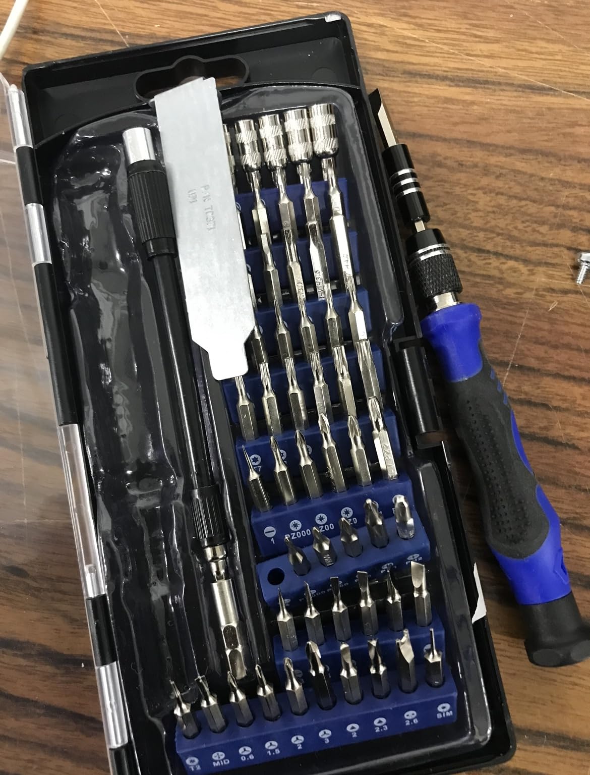 XOOL 62-in-1 Precision Screwdriver Kit, 58 Magnetic Bits, Flexible Shaft & Extension Rod, Electronics Repair Tool for Phone, Laptop, PC, Tablet, Game Console customer photo 1