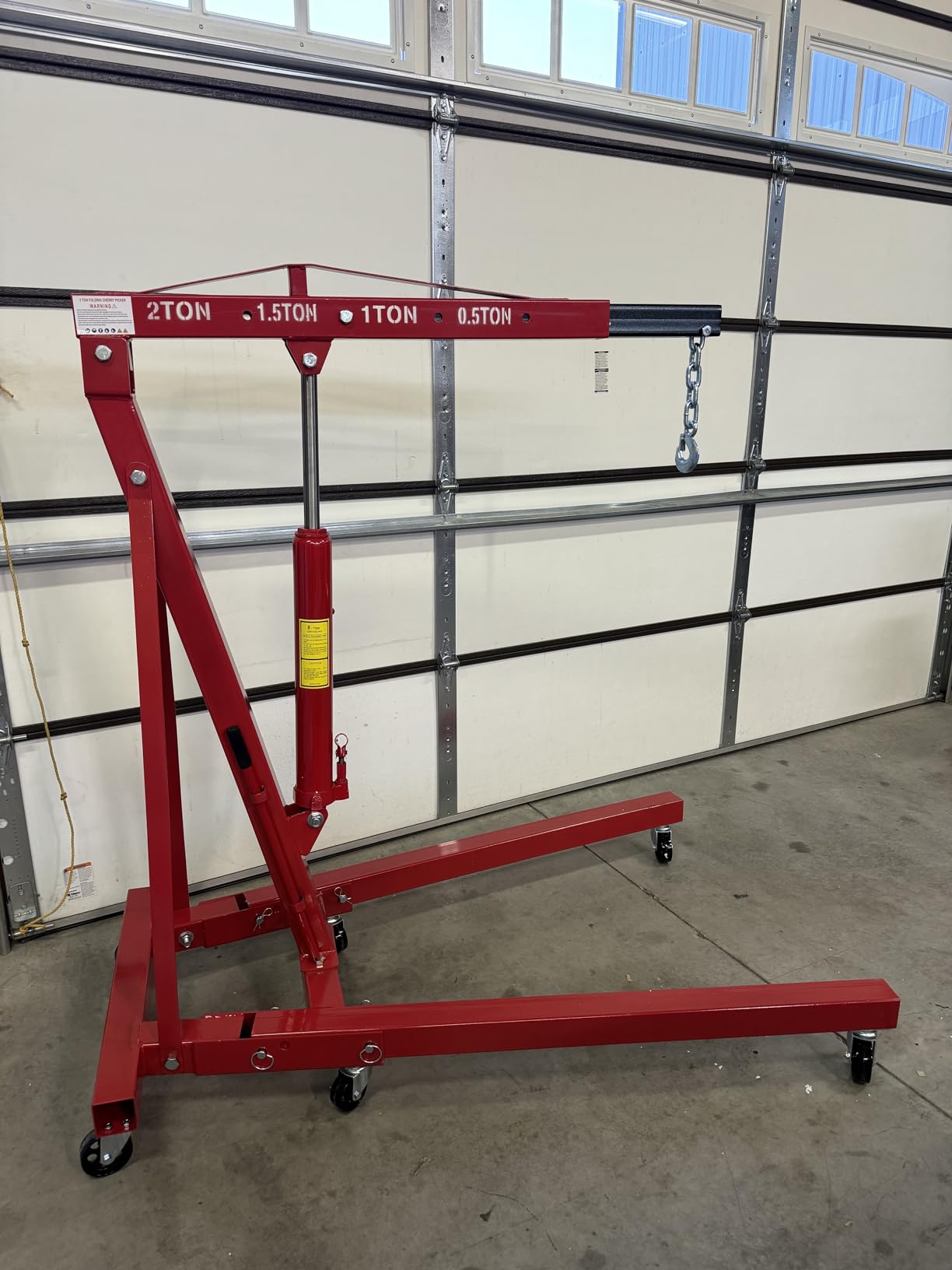 Goplus 2 Ton Folding Engine Lift with 6 Wheels, Heavy Duty Steel Hydraulic Shop Crane, Cherry Picker for Garage, Workshop, 4400 LBS customer photo 2
