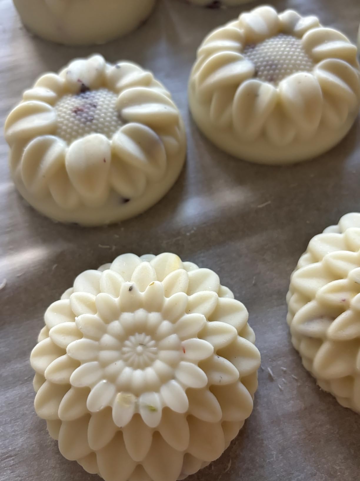 Trifecta Living Co. Beeswax Pellets - 100% Pure, Cosmetic & Food Grade, Triple Filtered - for Candle Making, Lip Balm, Skincare, DIY Beeswax Wraps & Bulk Supplies customer photo 2