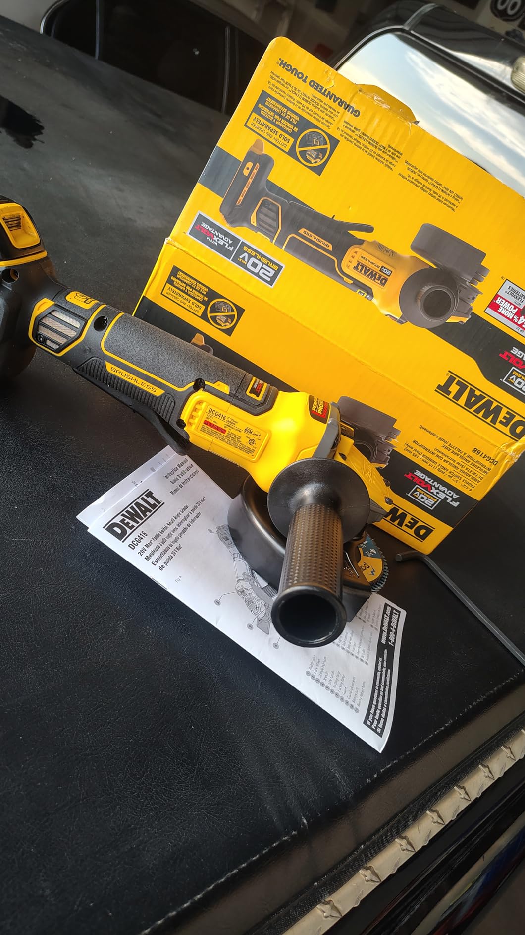 DEWALT FLEXVOLT ADVANTAGE 20V MAX* Angle Grinder, Paddle Switch, 4-1/2-Inch to 5-Inch, Tool Only (DCG416B) | 4-1/2-Inch to 5-Inch, Tool Only (DCG416B) customer photo 1