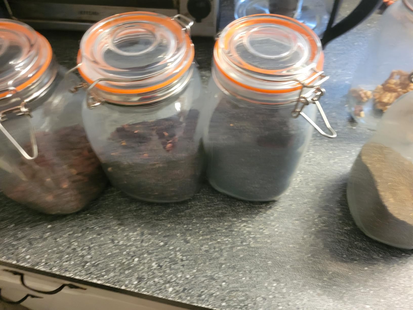 Qianfenie 1.1 Gallon Wide Mouth Airtight Glass Storage Containers with Lids customer photo 2