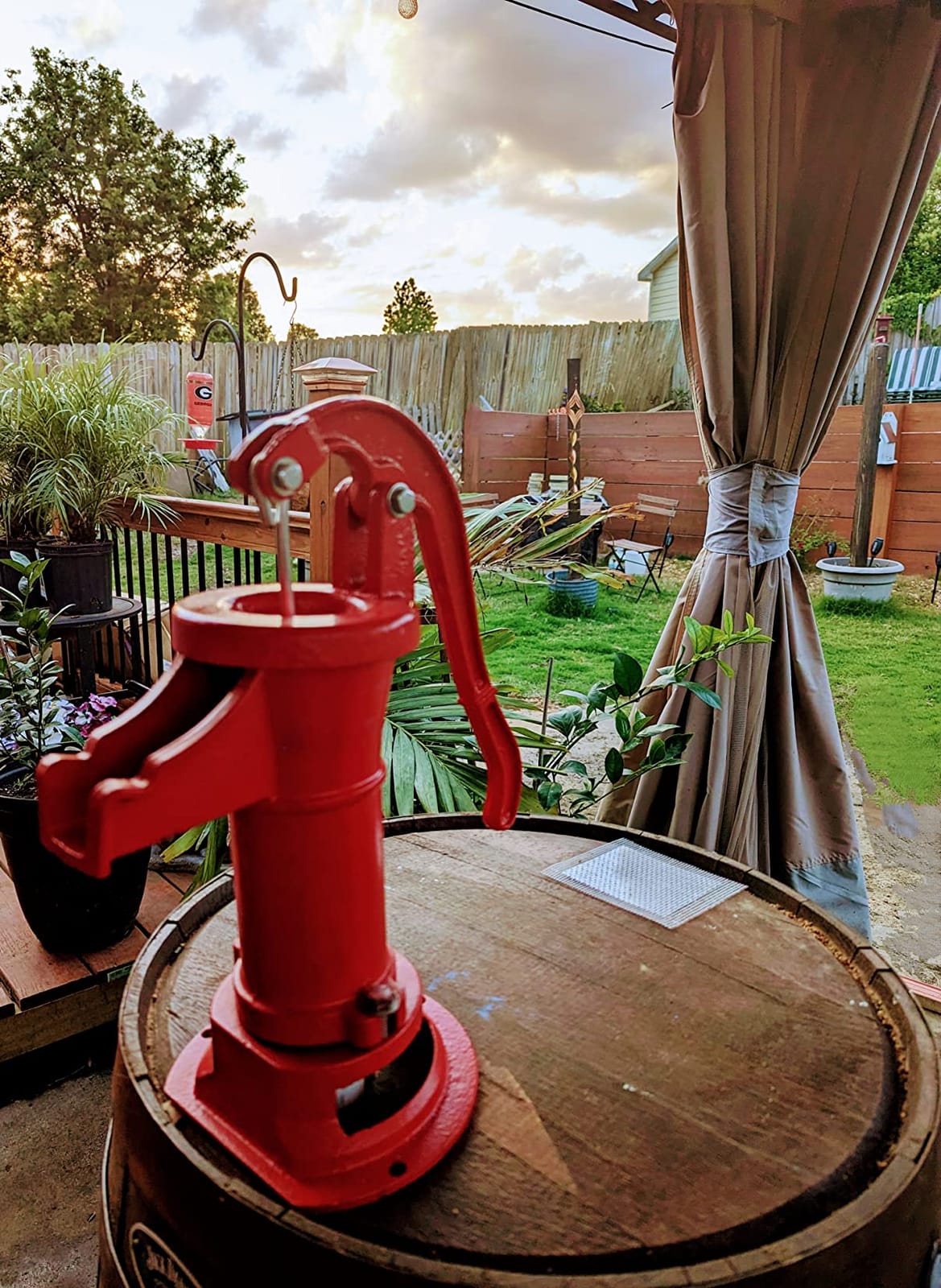 HFS(R) Hand Water Well Pump Manual Pitcher Pump Antique 25 FT Max. Lift Red Cast Iron for Home, Yard, Garden, Farm, Pond customer photo 2