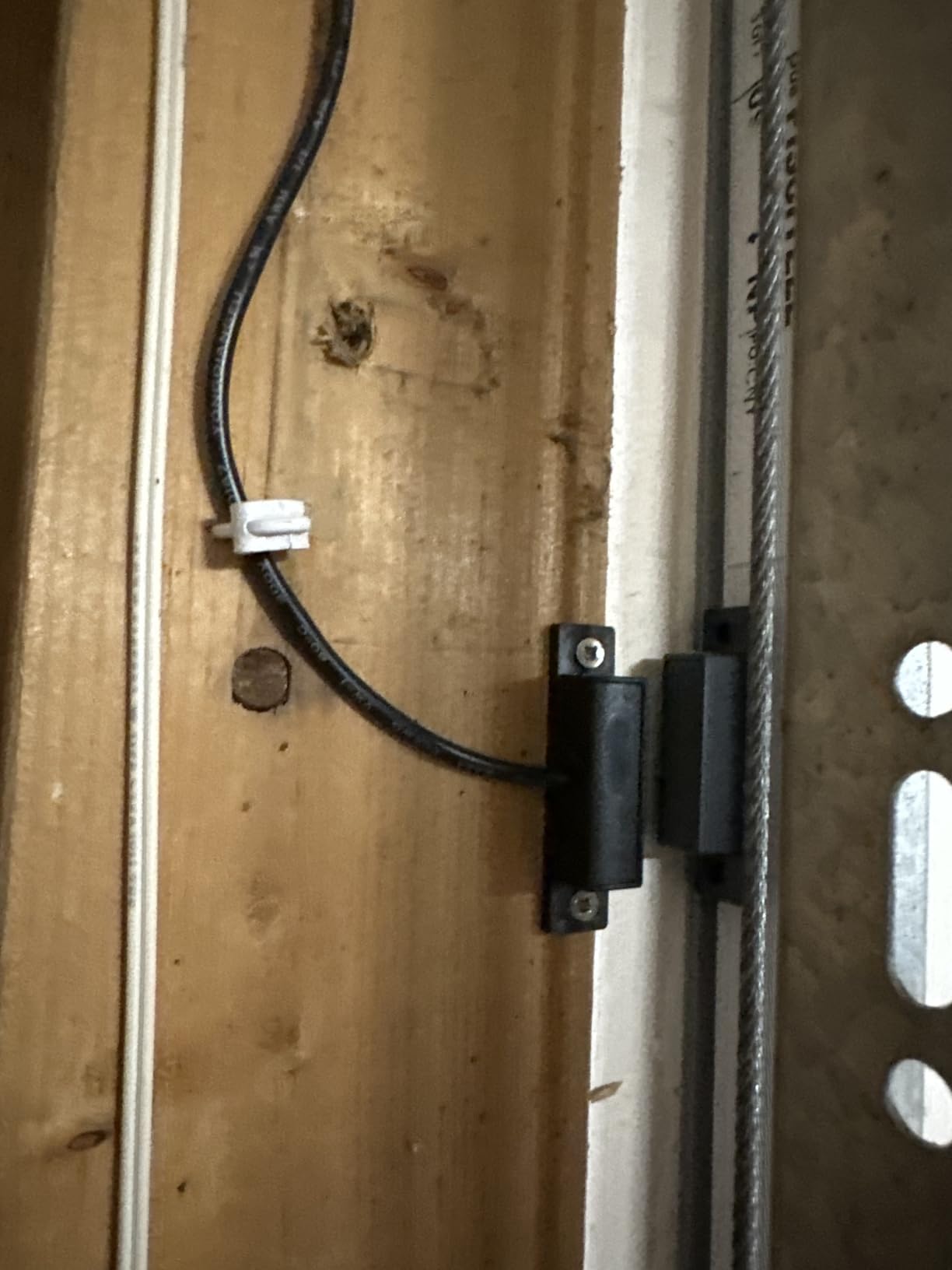 meross Smart Garage Door Opener Remote with External Antenna customer photo 1