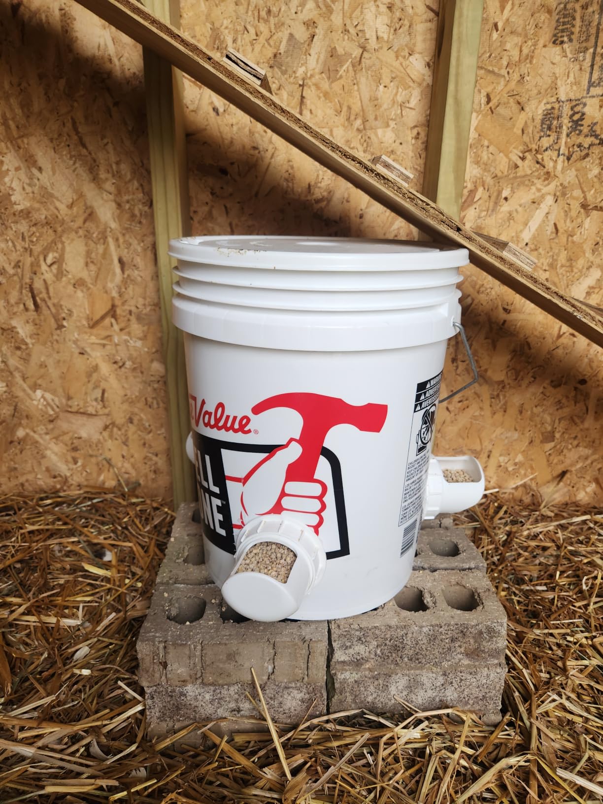 Poultry Pro DIY Chicken Feeder Kit, Weatherproof, 3 Ports & Hole Saw customer photo 2