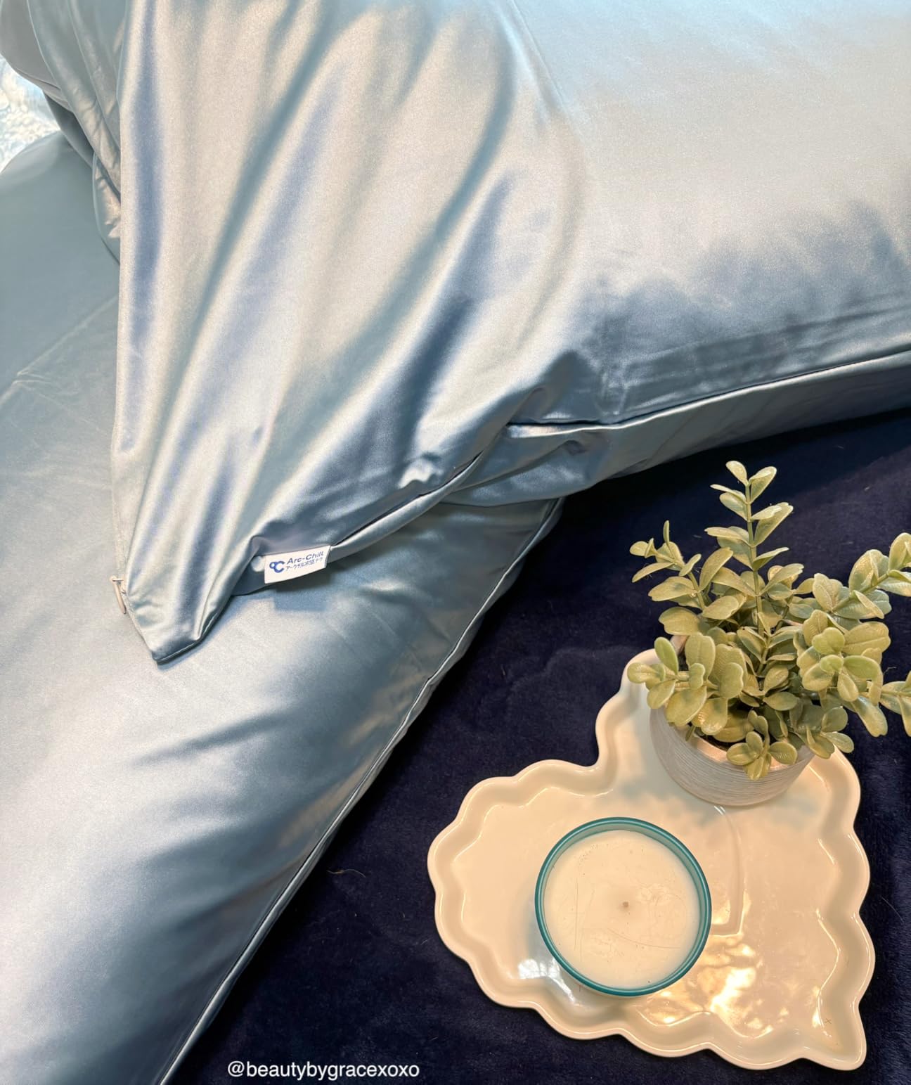 Avolare Cooling Pillow Cases for Hot Sleepers Queen Size Set of 2, Blue customer photo 1