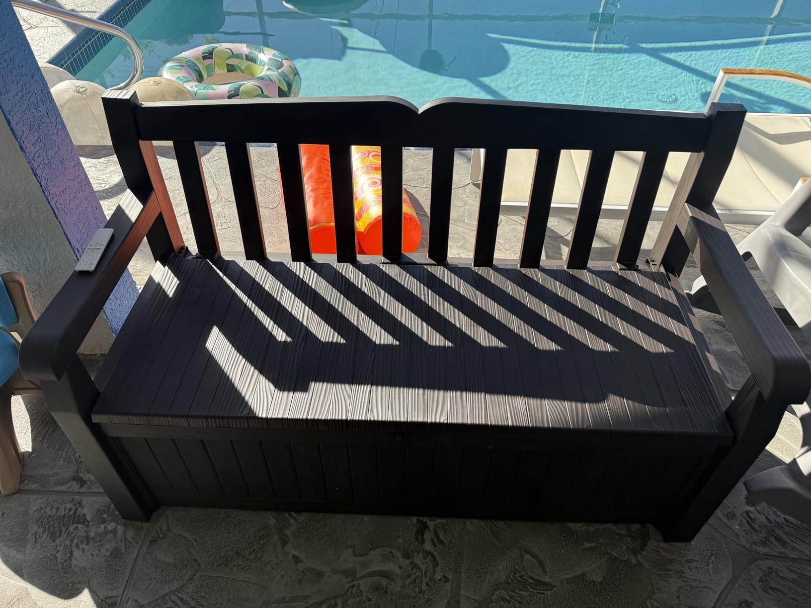 Keter Solana 70 Gal Outdoor Storage Bench for Patio and Pool Accessories customer photo 2