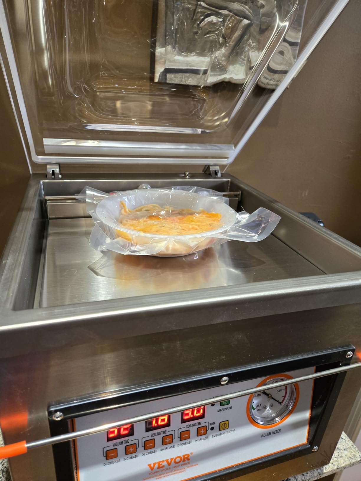 VEVOR Chamber Vacuum Sealer 320W Sealing Power 12.6 Inch Sealing Length customer photo 1