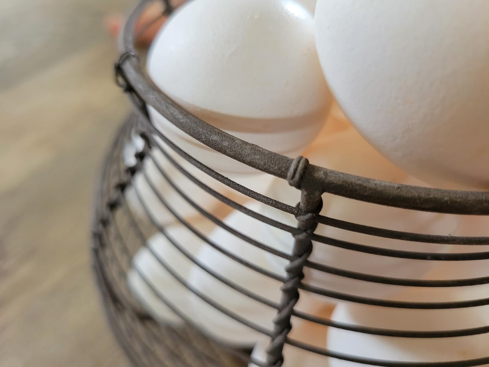 Farmhouse Wire Egg Baskets for Gathering Fresh Egg With Handle customer photo 2