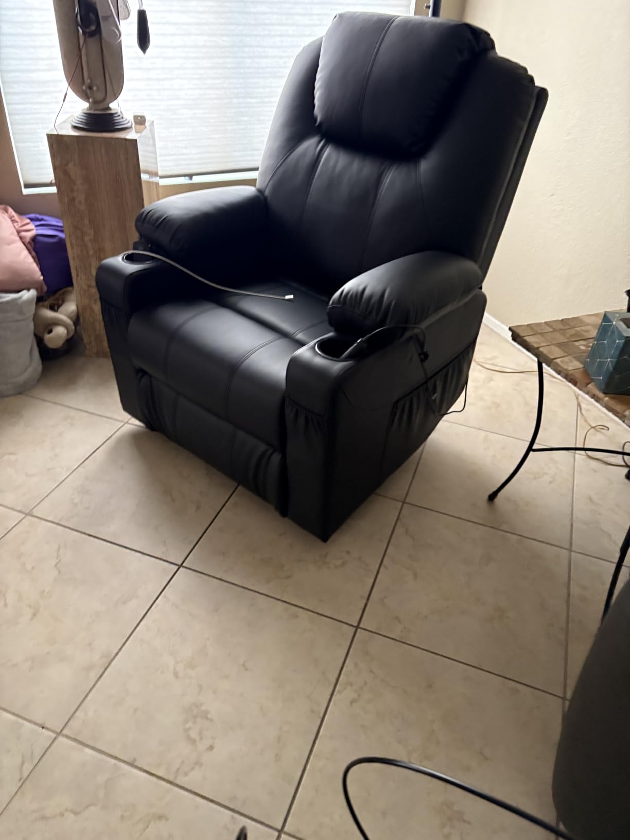 MCombo Electric Power Lift Recliner Chair Sofa with Massage and Heat for Elderly, 3 Positions, 2 Side Pockets, and Cup Holders, USB Ports, Faux Leather 7040 (Grey, Medium) customer photo 2