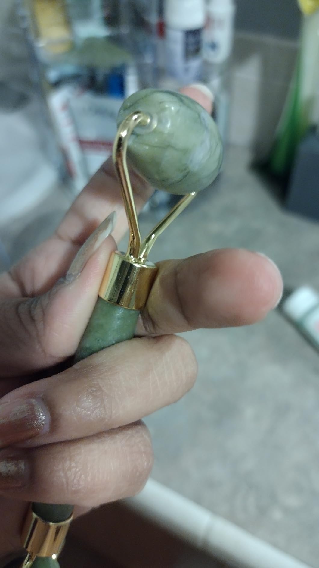 huefull Facial Tools to Reduce Puffiness and Improve Wrinkles, Face Roller Skin Care of Jade Roller and Gua Sha Set Designed customer photo 2