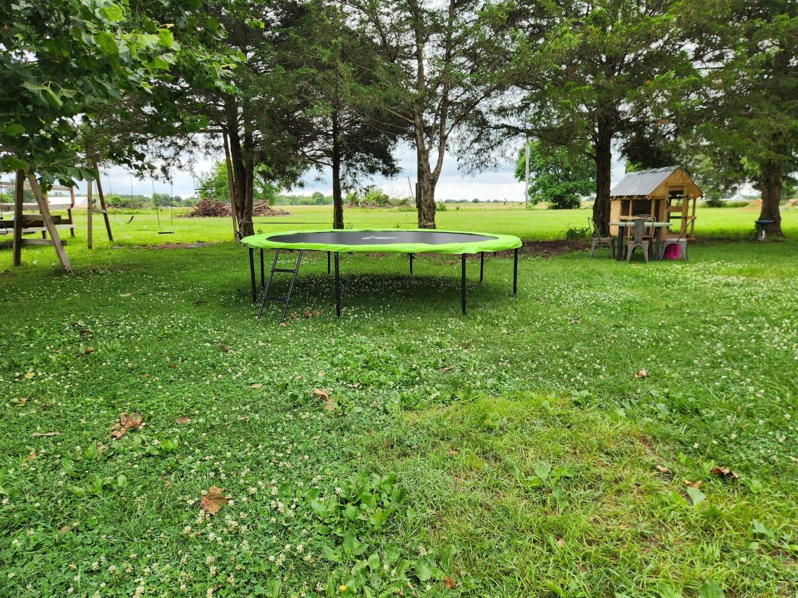 Jumpzylla Outdoor Trampoline with Net for Kids 8FT 10FT 12FT 14FT 15FT 16FT customer photo 2