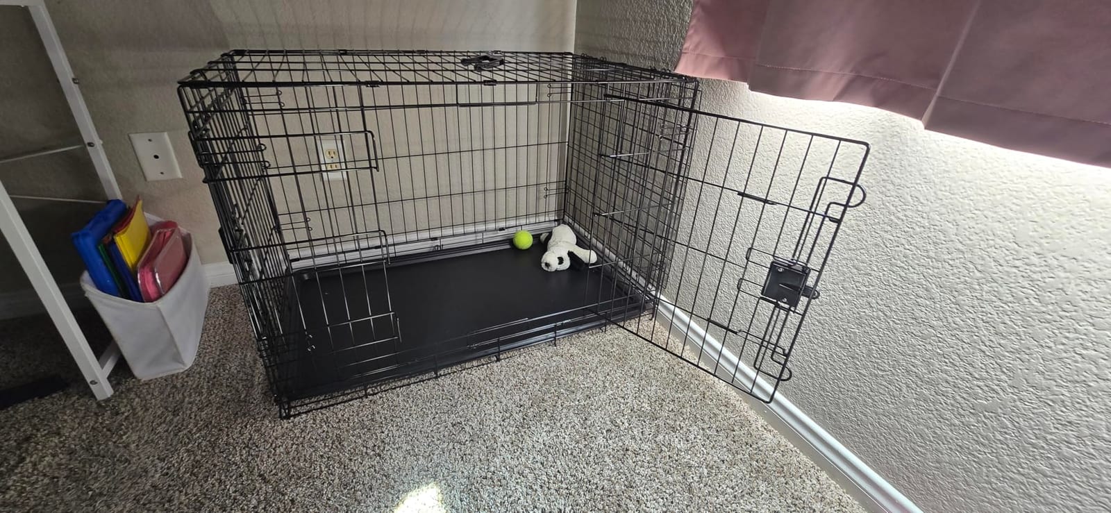 Amazon Basics Portable Metal Wire Dog Crate for Large Dogs, Double Door with Removable Tray, Divider Panel, Easy to Assemble, 48