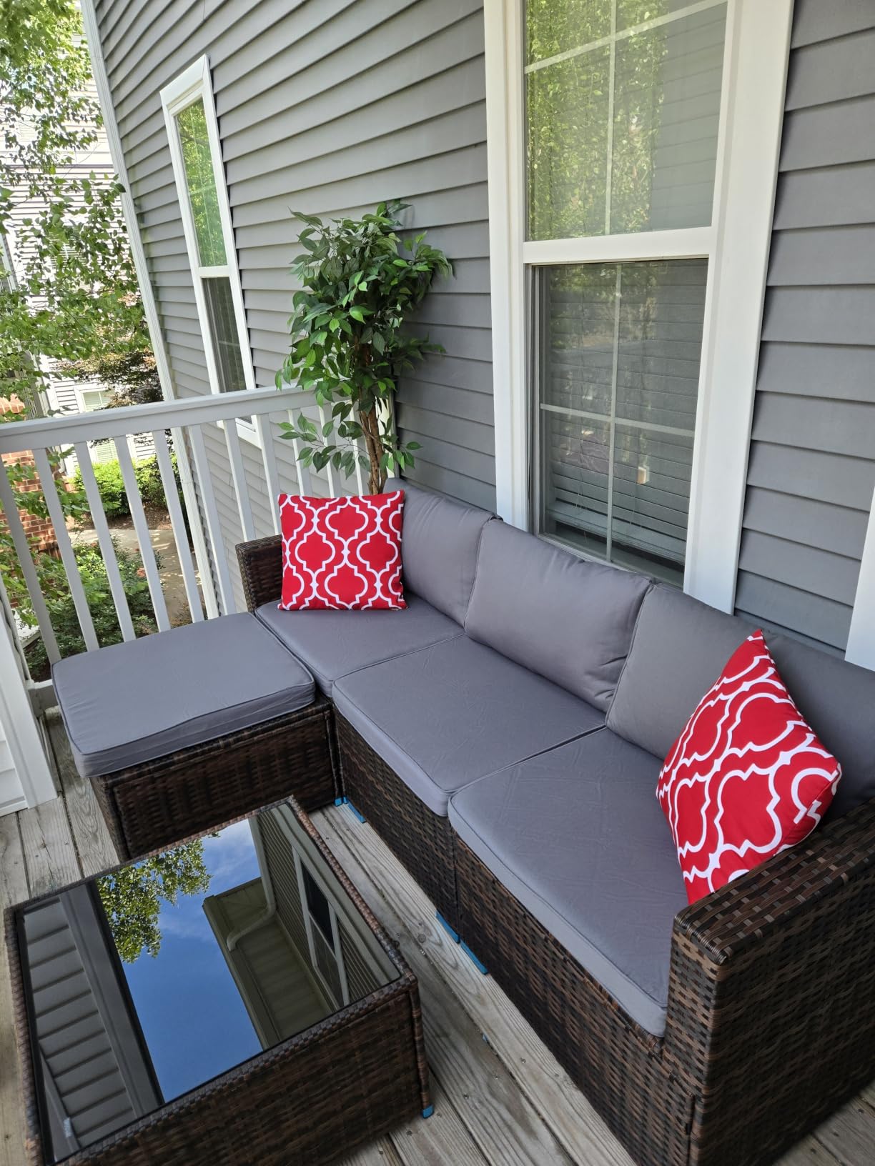 Aiho 5 Pieces Patio Furniture Set All-Weather Outdoor Wicker Sectional Patio Furniture with Cushion and Glass Table (Grey) customer photo 2
