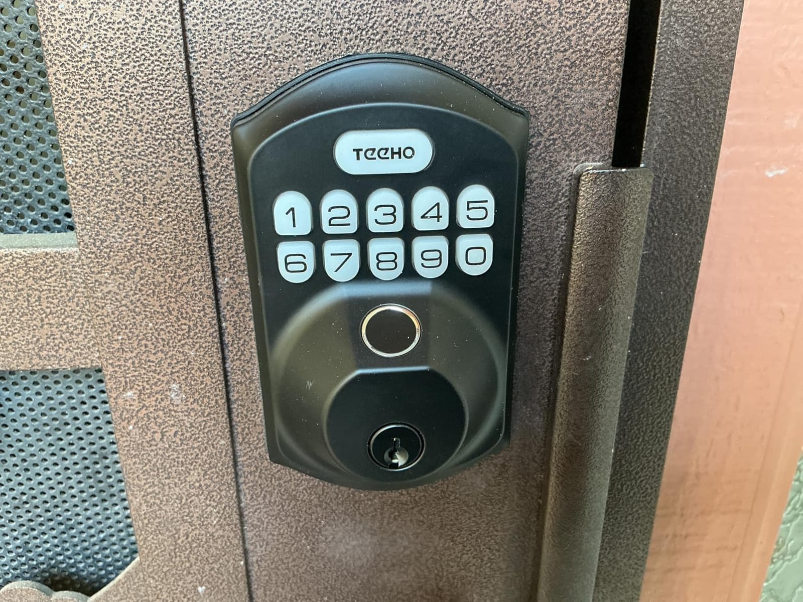 TEEHO TE002 Fingerprint Deadbolt with Keypad for Front Door, Matte Black customer photo 2