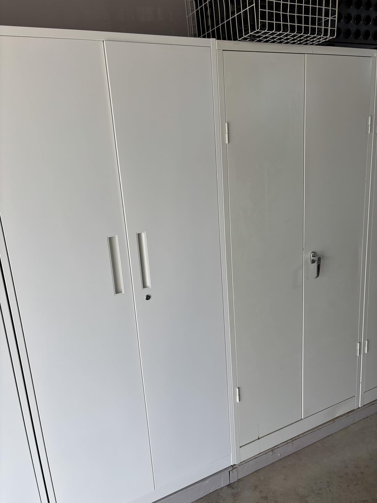 Greenvelly Metal Garage Storage Cabinet with 4 Swivel Wheels, 73