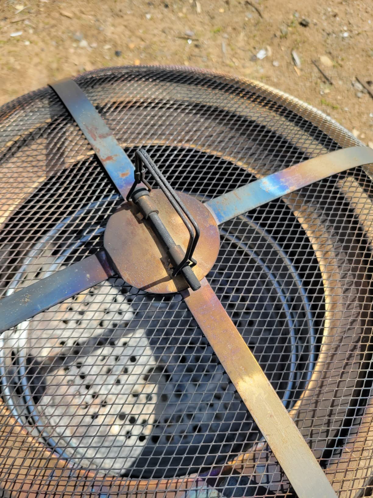 Dragonfire 18.5 Inch Universal Stainless Steel Spark Screen, Durable Mesh Stainless Steel, Safely Contains Sparks and Embers customer photo 2