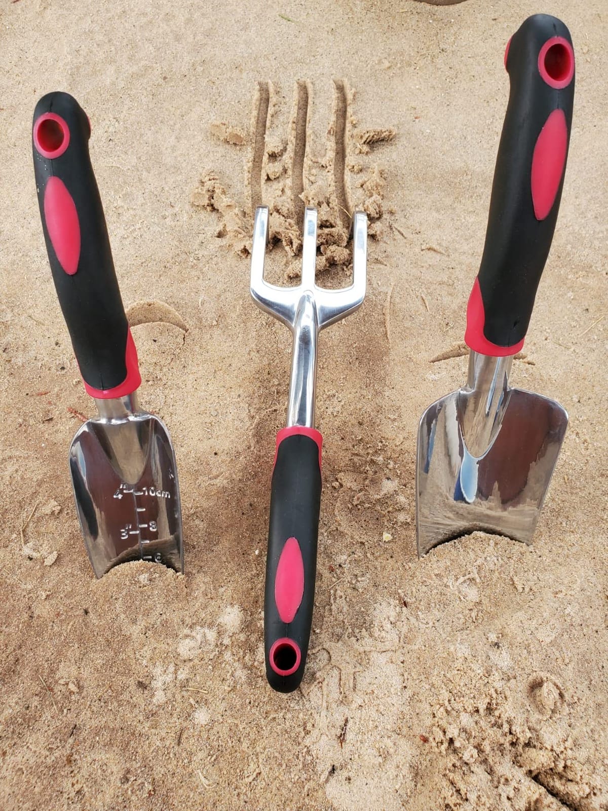 Garden Tool Set, 3 Pieces Aluminum Heavy Gardening Kit Including Hand Shovel, Transplant Shovel and Hand Rake with Soft Rubber Non-Slip Handle, Peoplewholovegardeningenjoy apleasant Experience customer photo 1