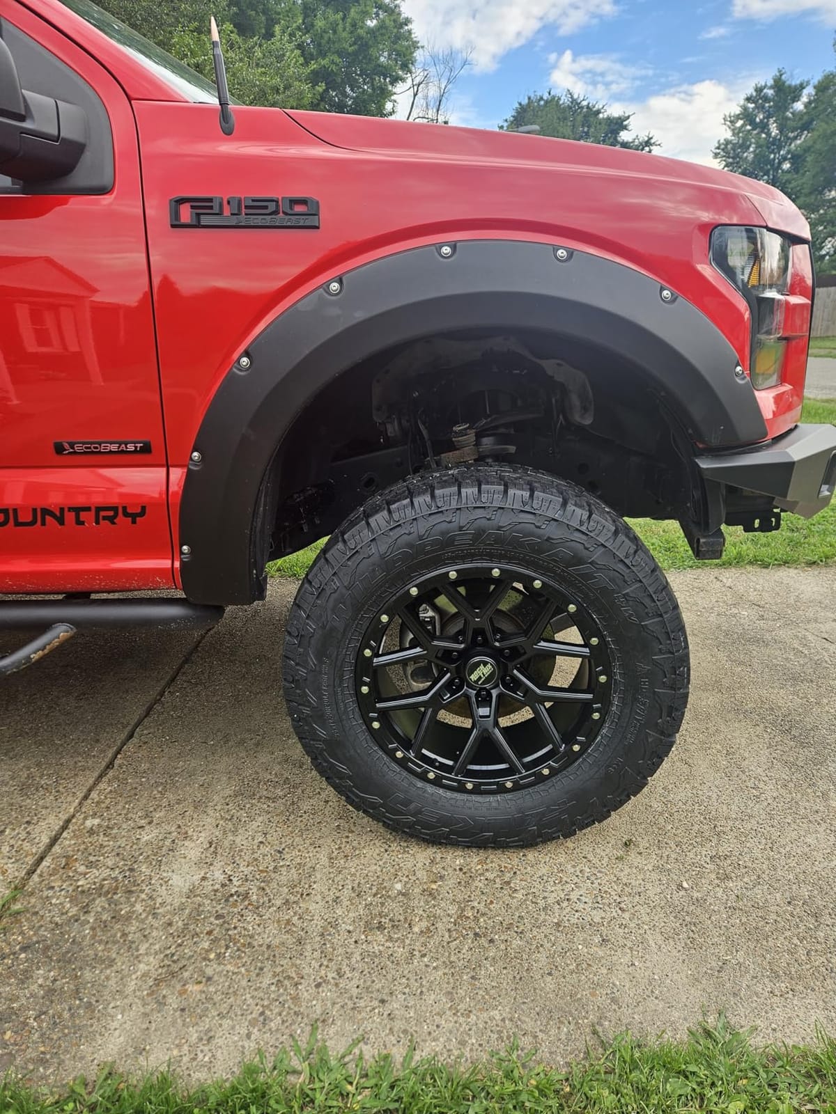 RockTrix RT107 20 inch Wheel for 2004-2026 Ford F150, 20x9 6x135 Rims -12mm Offset, 4.5in Backspacing, Matte Black, 2500 lb Weight Rating, Also compatible with Bronco Raptor F150 Lightning customer photo 2