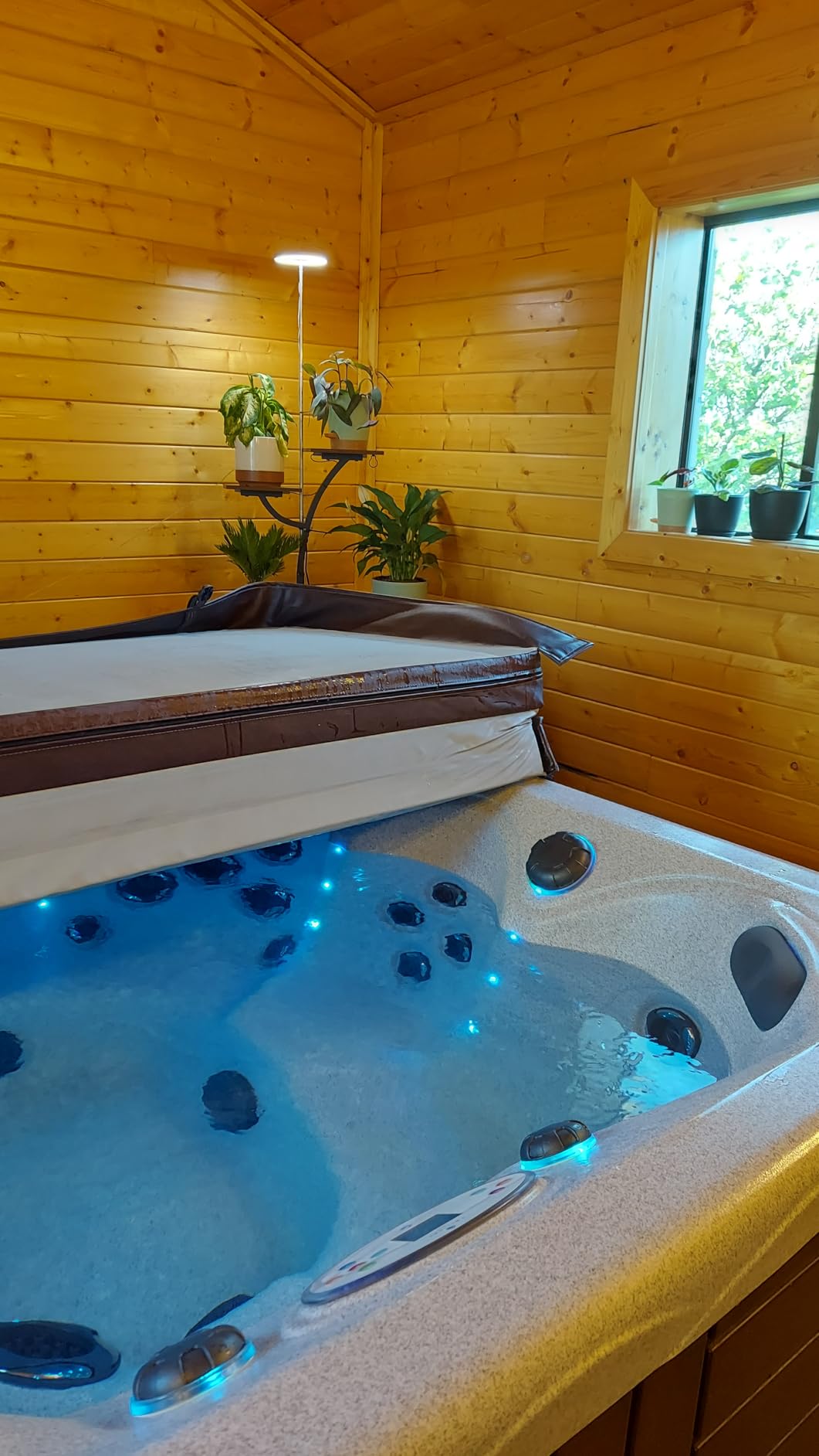 AquaDoc Bromine Hot Tub Starter Kit - Complete Spa Chemicals Kit customer photo 1