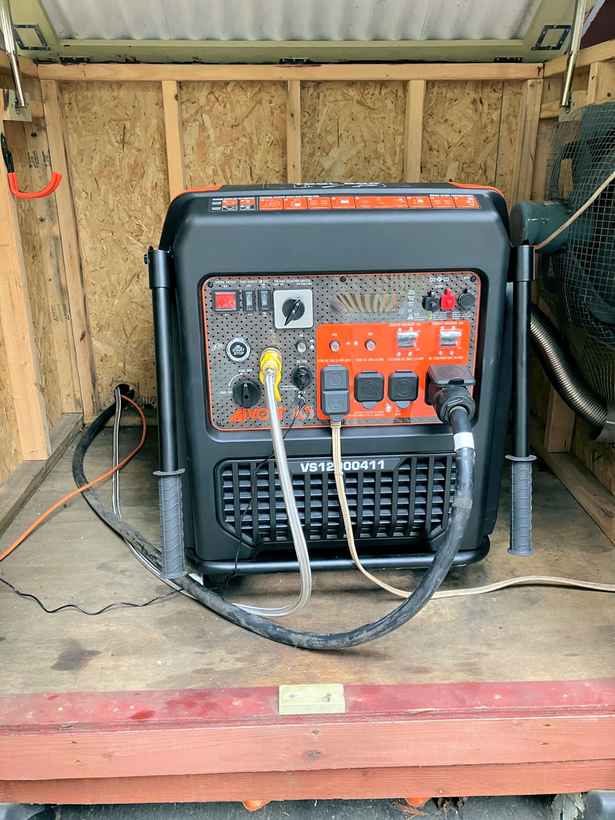 AIVOLT 4300W Inverter Generator Gas Powered Quiet RV Generator for Camping customer photo 2