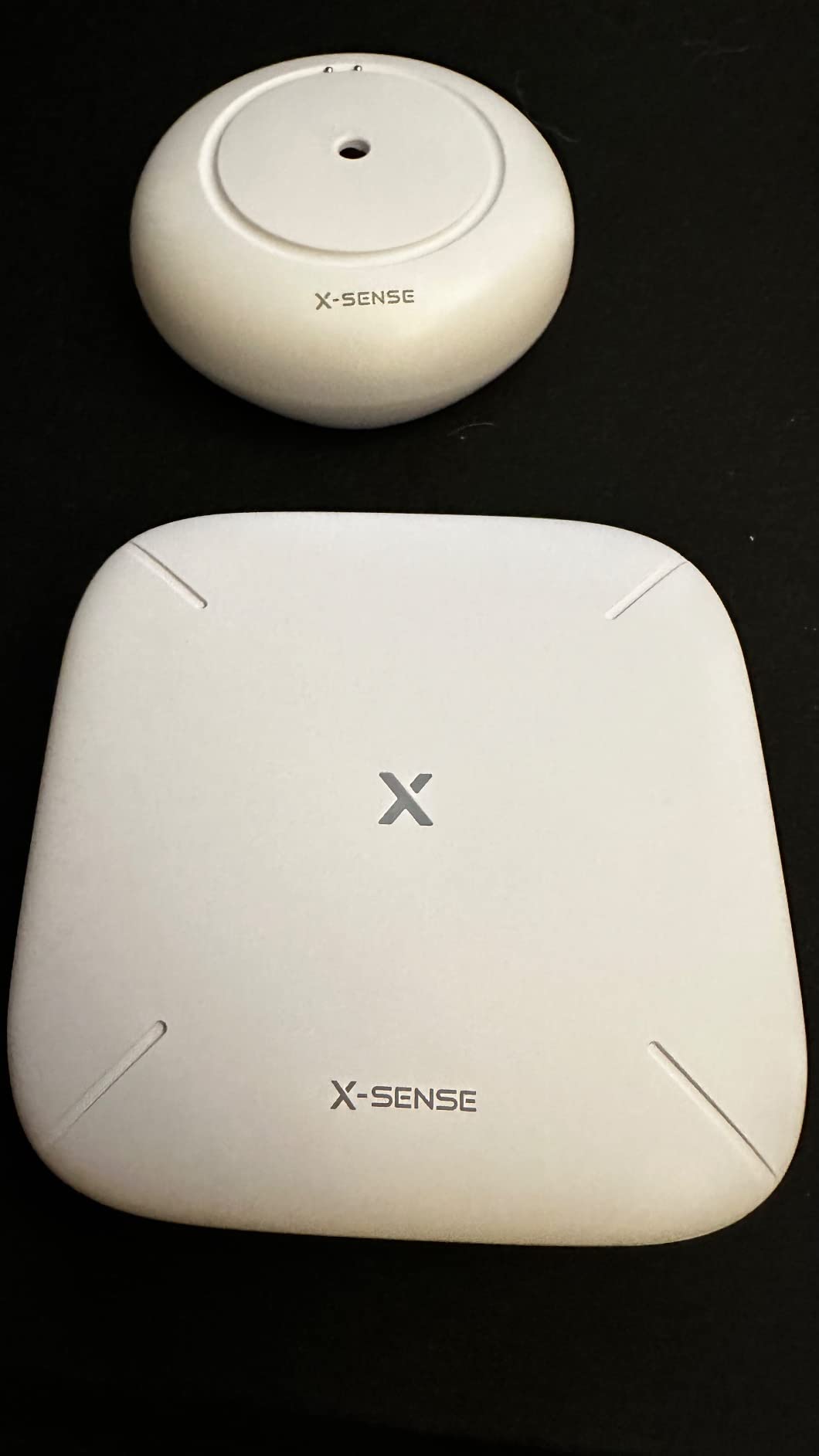 X-Sense Wi-Fi Water Leak Detector Kit, 120 dB, 3 Sensors + Base, SWS54 customer photo 1