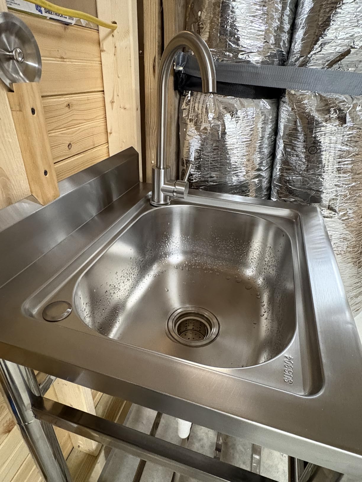 Stainless Steel Utility Sink, Freestanding Single Bowl Garage Sink 22 Inch customer photo 2