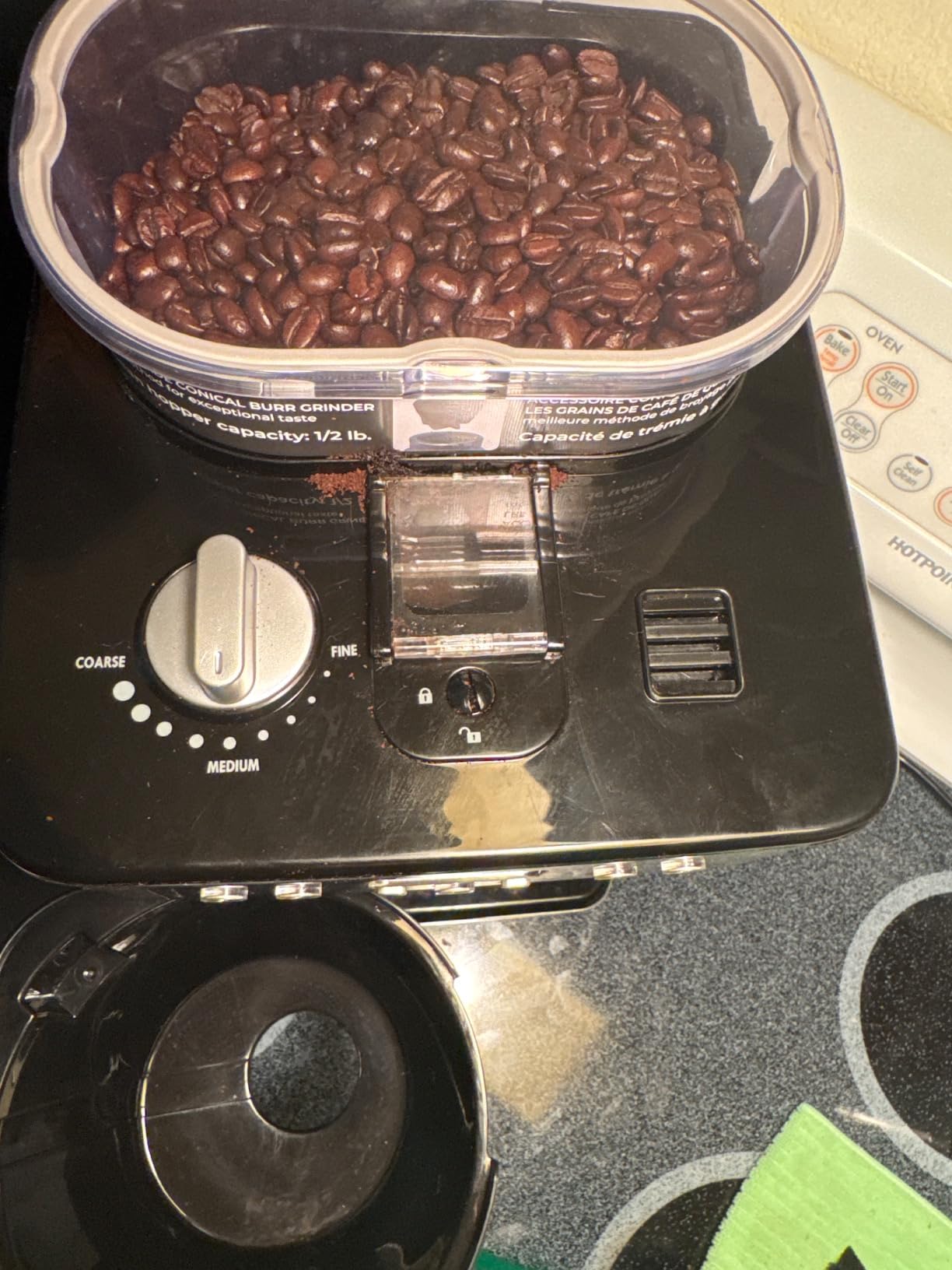 Kenmore Elite Grind and Brew Coffee Maker w/ Burr Grinder, 12 Cup Programmable Automatic Timer Brew Coffee Machine, Air-Tight Bean Hopper, Grind Size and Brew Strength Selectors, Stainless Steel customer photo 1