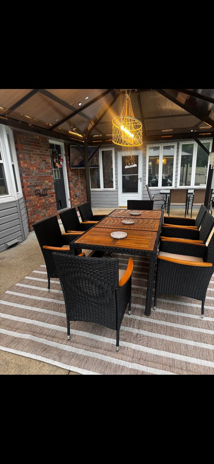 Flamaker Patio Dining Set for 6 Outdoor Acacia Wood Table and Chairs, Black customer photo 1