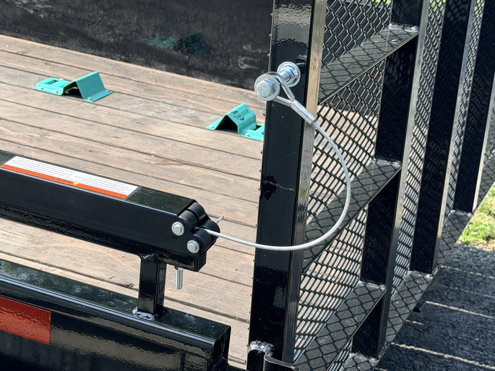 Trailer Gate Lift Assist for Open Utility Trailer Tailgate Ramp customer photo 1