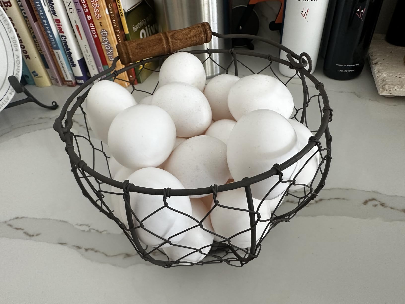 Wire Egg Basket for Gathering Fresh Eggs,Rustic Metal Egg Basket customer photo 1