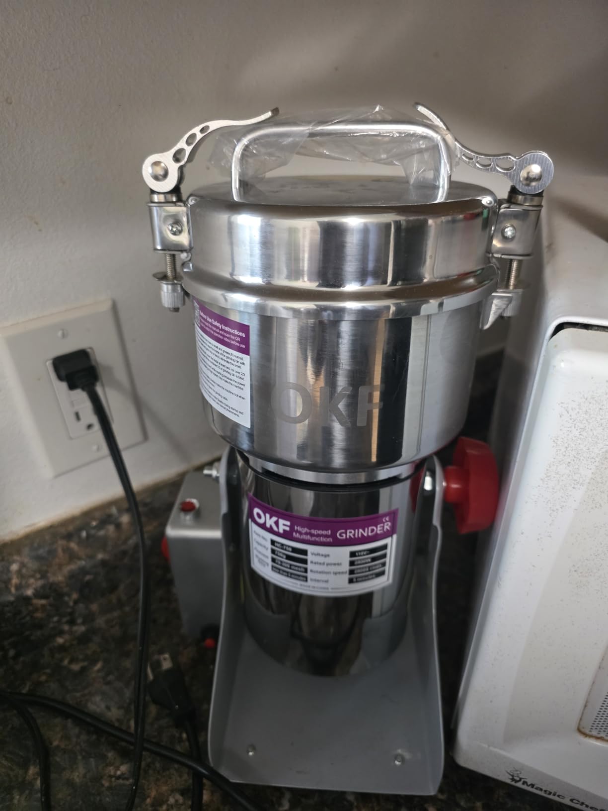 750g Grain Mill, 304 Stainless Steel Spice Grinder, 2800W High-speed Commercial Flour Mill, Superfine Flour Mill Grinder for Home, Grain Mill for Flour customer photo 2