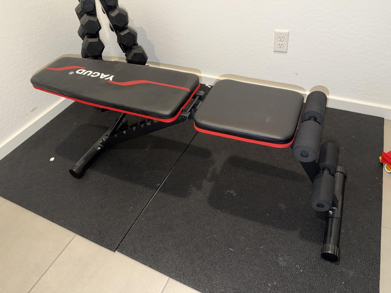 Yagud Weight Bench Press, Adjustable Workout Bench, Foldable Strength Bench customer photo 2