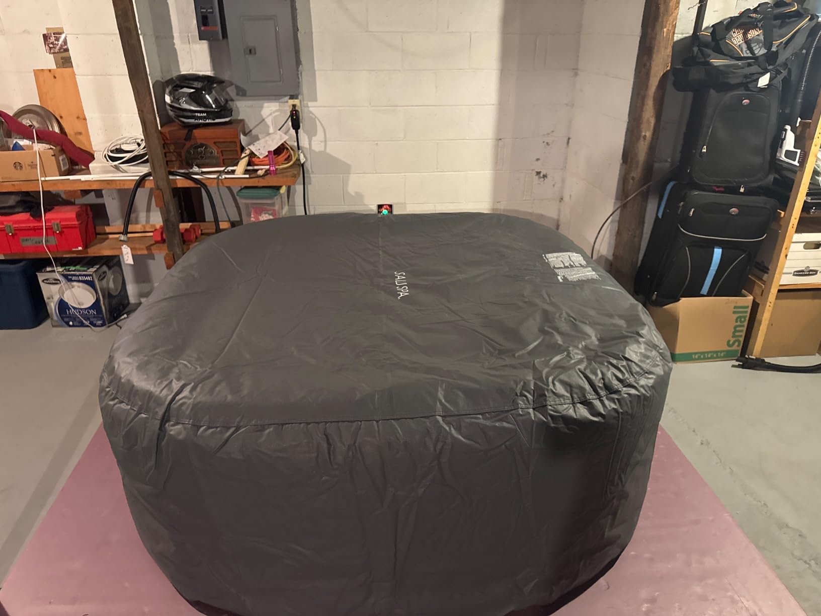 Coleman SaluSpa Atlantis Energy-Efficient 4-6 Person Inflatable Hot Tub customer photo 1