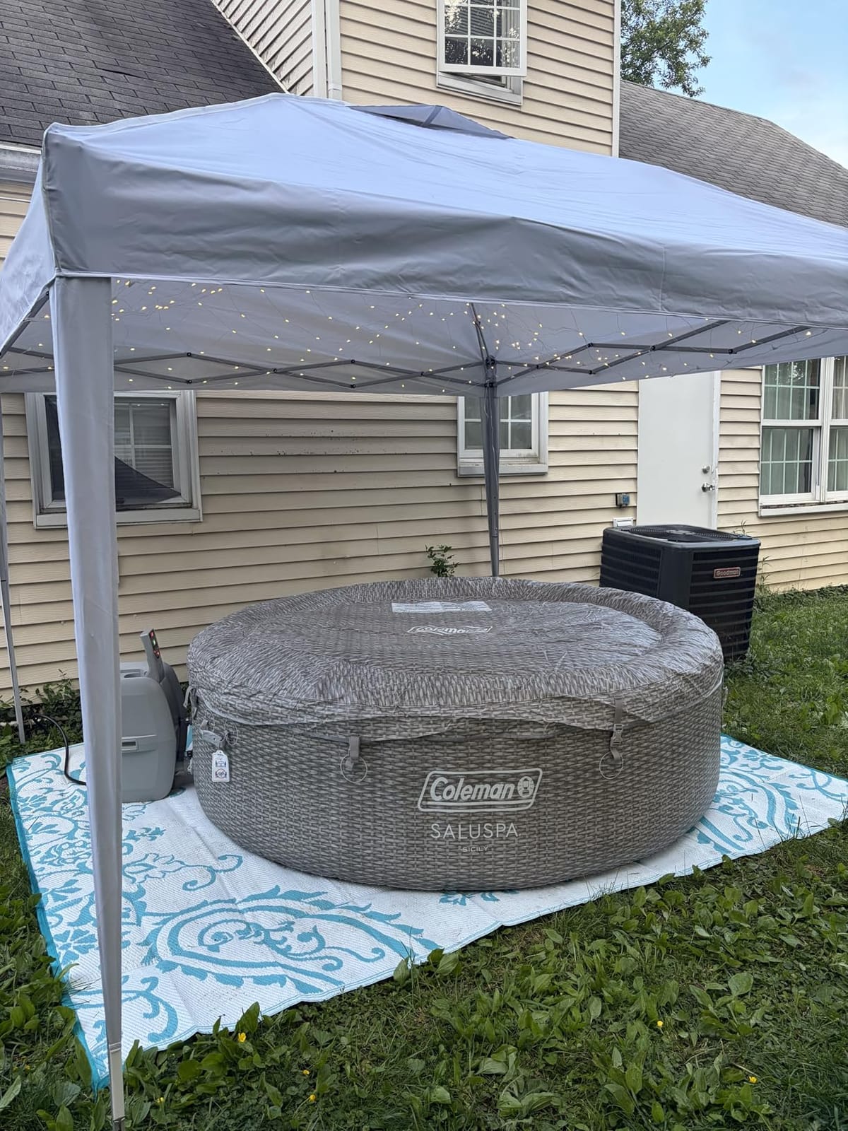 Coleman SaluSpa Sicily Energy-Efficient 5-7 Person Inflatable Hot Tub customer photo 1