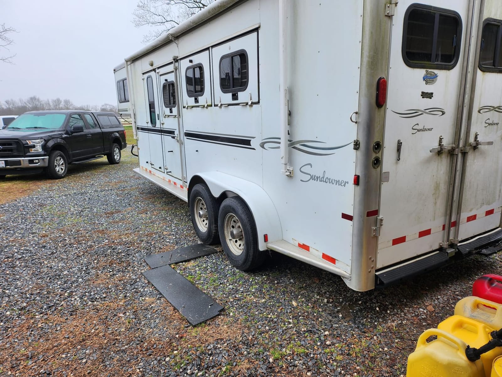 Trailer Door Holder Kit for RV Horse Trailer Bumper Accessories and Parts customer photo 1