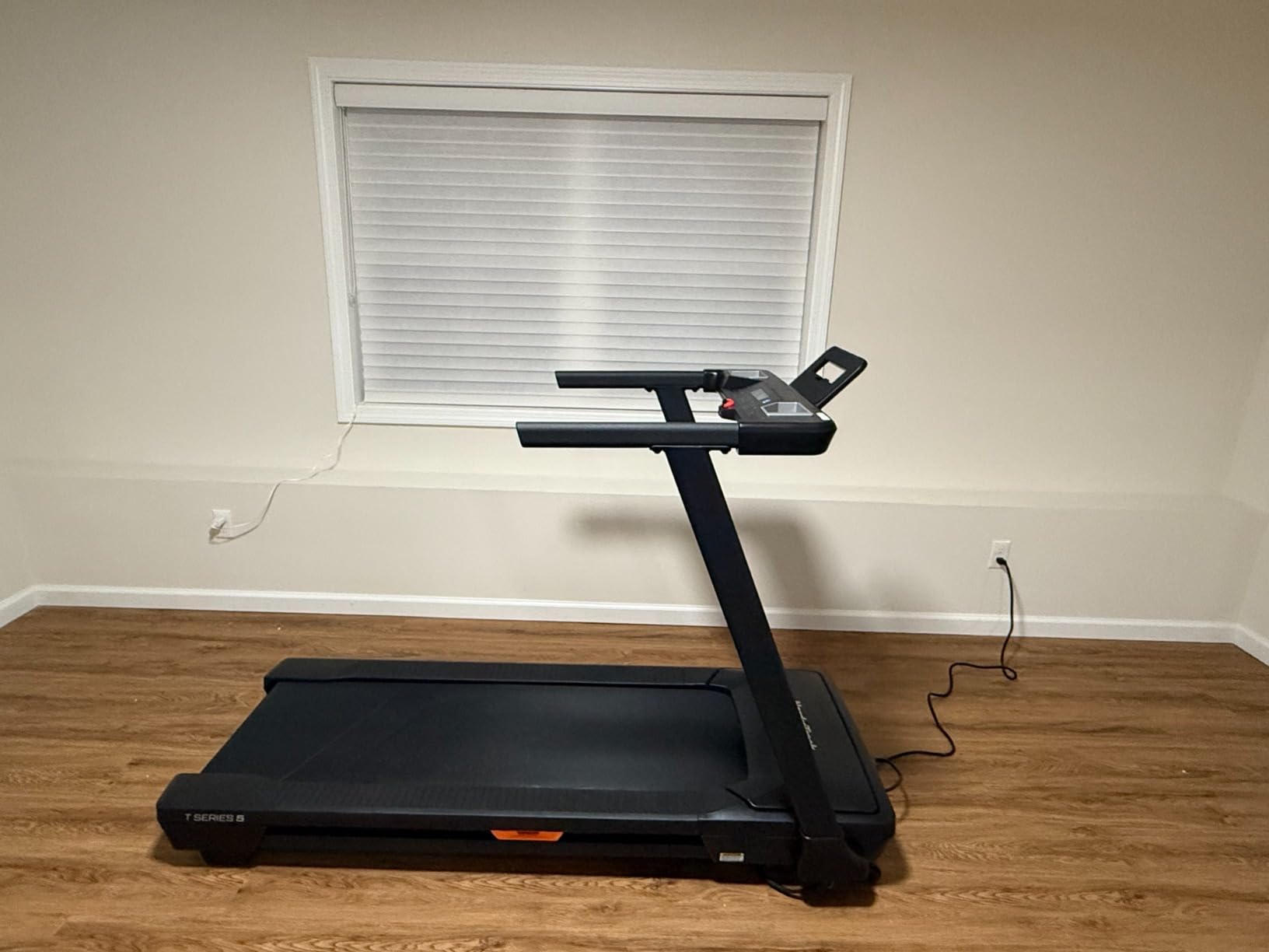 NordicTrack T Series Treadmills: T5, T6.5s, T7, T10, T16 customer photo 1