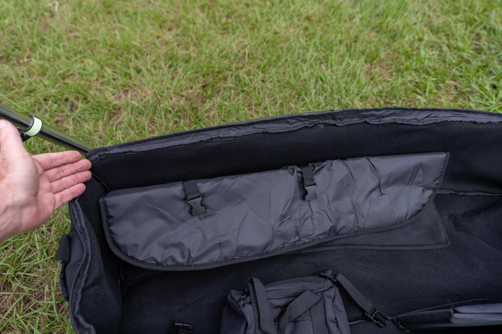 HODRANT Large Telescope Carrying Case Compatible with Celestron Telescope customer photo 1