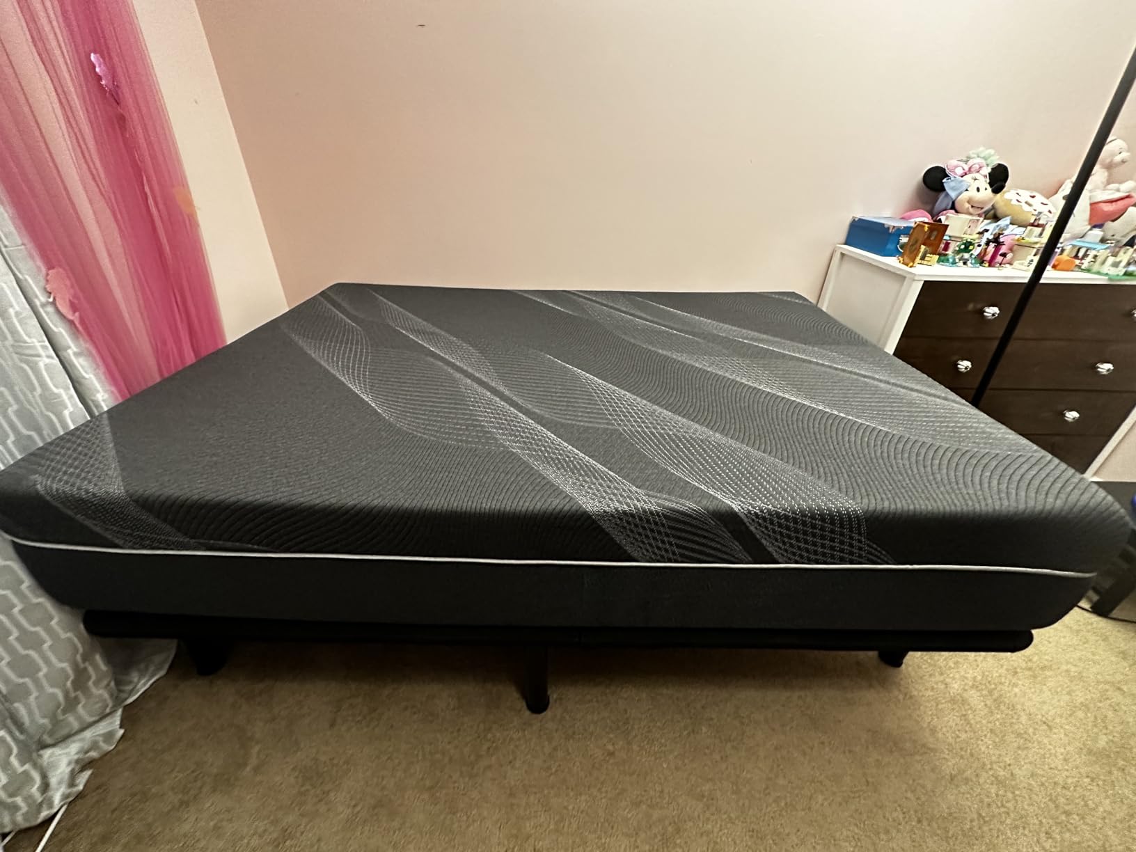 Dyonery Twin XL Adjustable Bed Frame + 12 Inch Gel Memory Foam Mattress customer photo 1