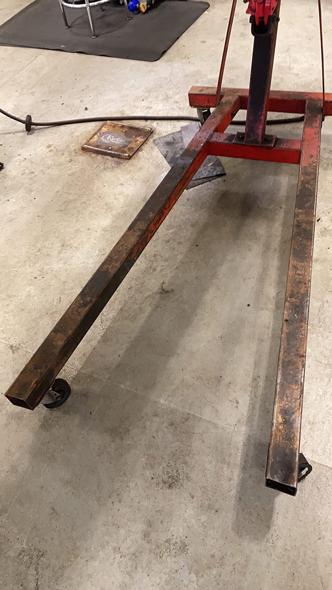 BIG RED Steel Rotating Engine Motor Stand,3/4 Ton (1,500 lbs) Capacity with Foldable Frame,5 Casters, 4 Adjustable Arms,360 Degree Rotating Head,for Vehicle Maintenance, Auto Repair,Red,AT37912-1 customer photo 2