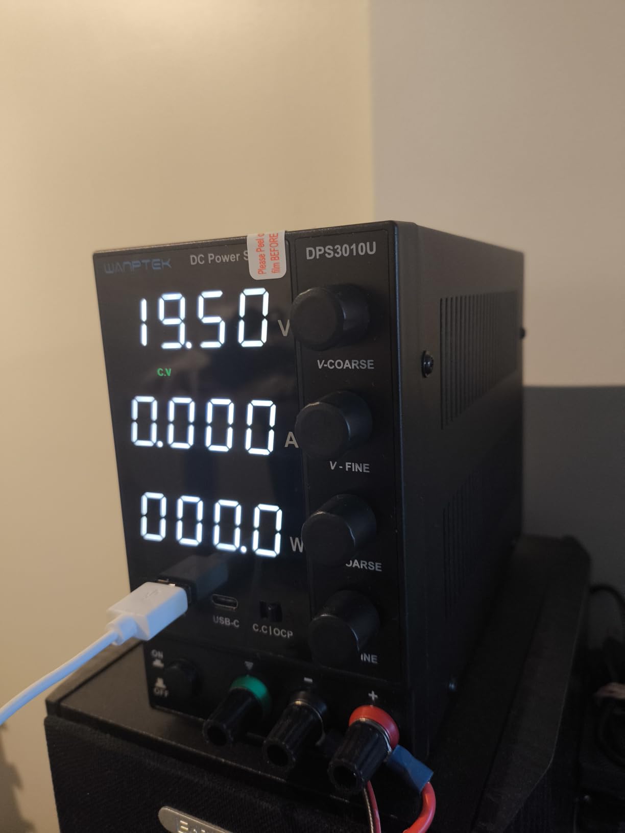 DC Power Supply Variable 0-30V 0-10A, Adjustable Switching Regulated Bench Power Supply with Encoder Coarse & Fine Knob, 3.6A USB & Type-C Quick-Charge, OCP Overcurrent Protection customer photo 2