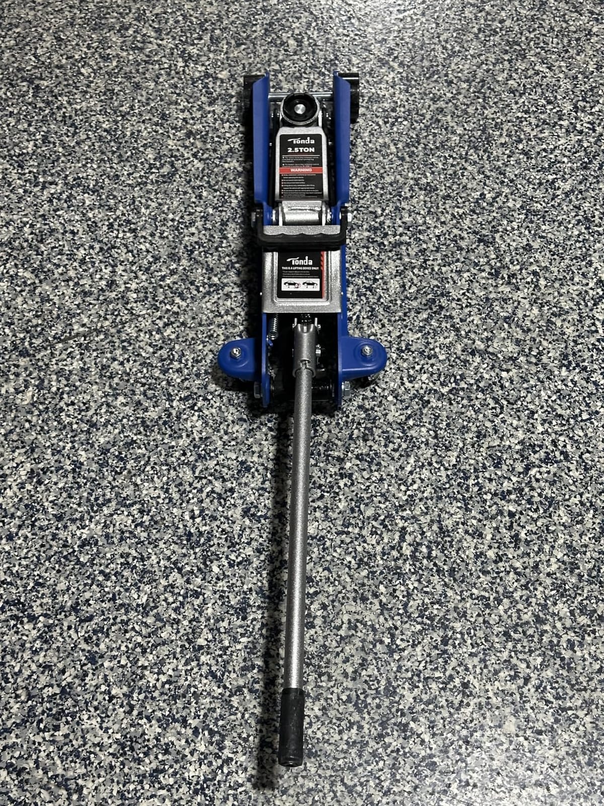 TONDA 2.5 Ton Low Profile Floor Jack, 5,000 Lb Hydraulic Car Jack customer photo 2